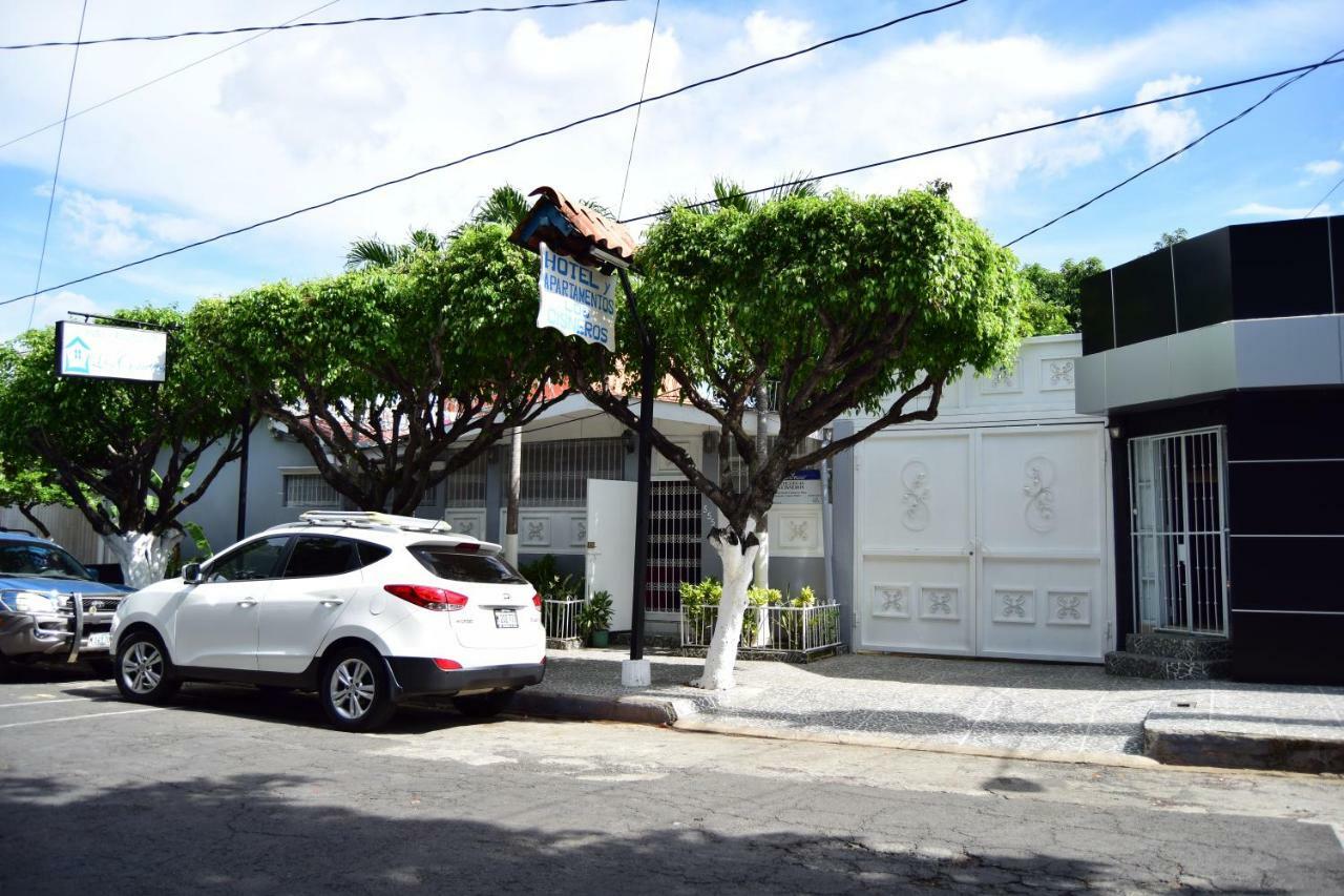 Hotel Y Apartments Los Cisneros Managua Exterior photo